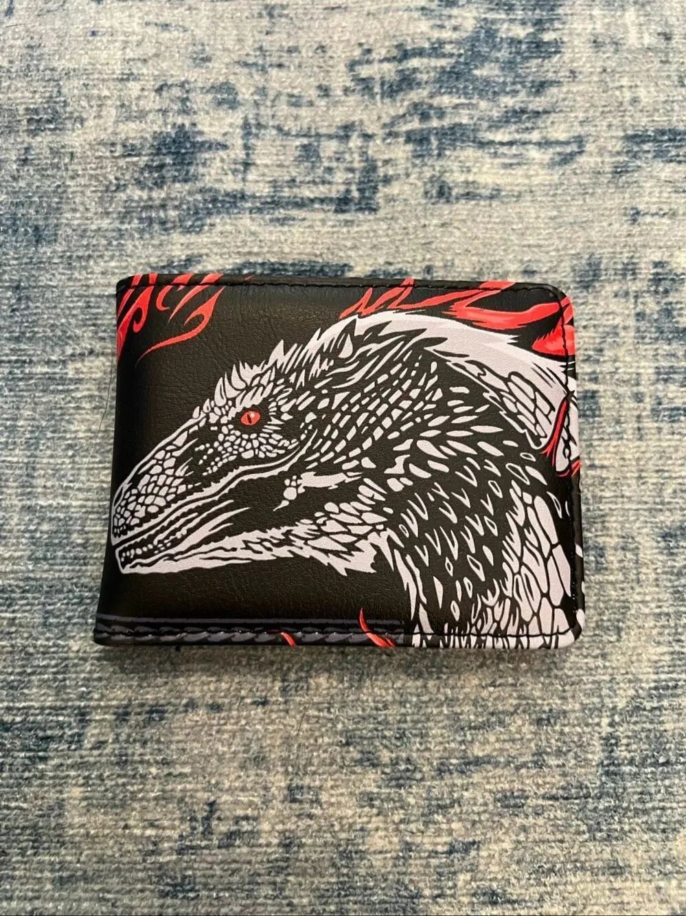 New HBO Buckle Down House of the Dragon Black Red Flames Faux Leather Wallet
